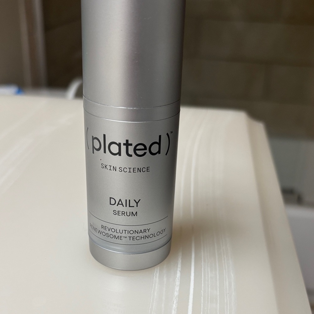 Plates Skin Science Daily Serum - New